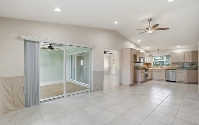 Photo - 1504 El Dorado Pkwy W