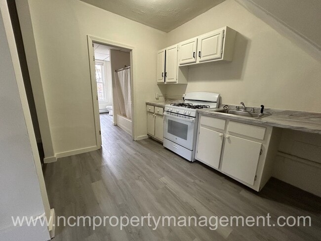 Photo - 28 Garnet St Unit 2L