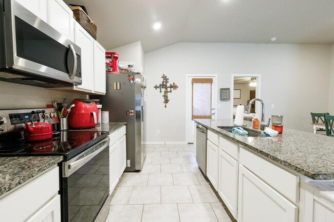 Photo - 10417 Xenia Ave