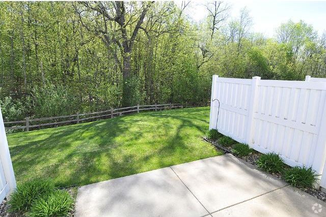 Building Photo - 7745 Arboretum Village Circle Rental