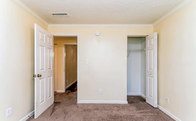 Photo - 2048 Buffalo Way