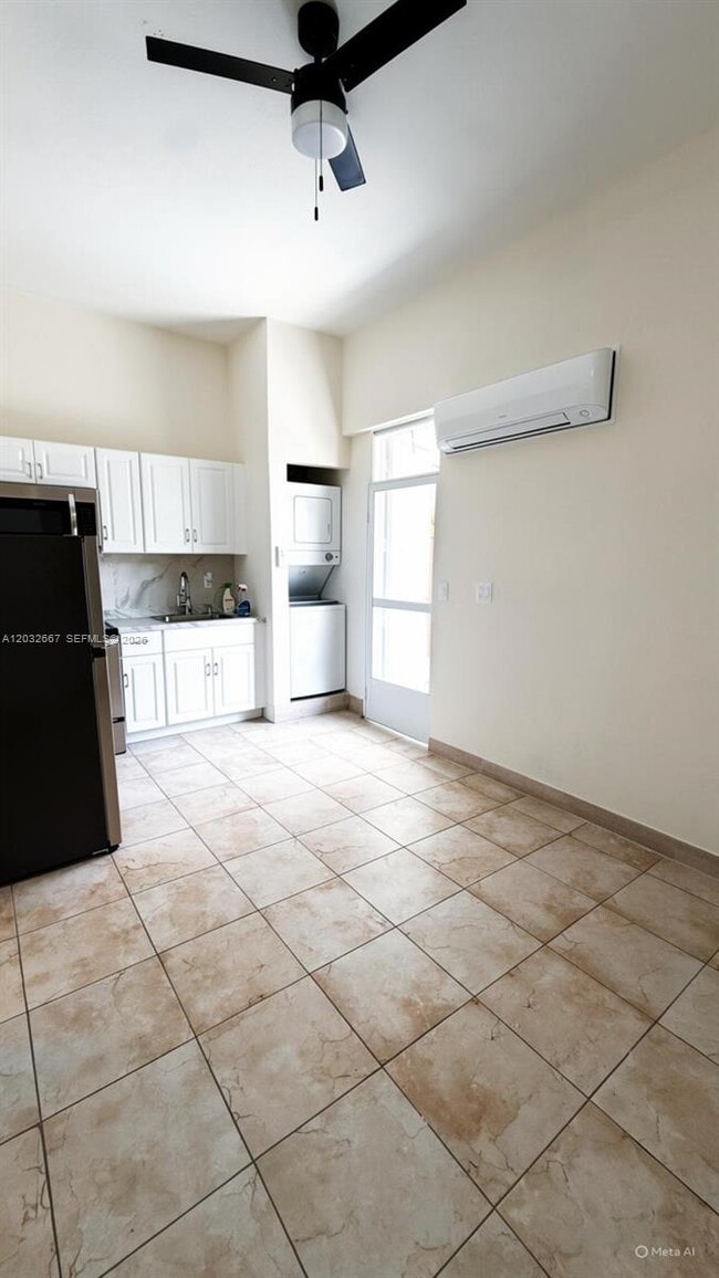 Photo - 18405 SW 132nd Ave Unit 18405