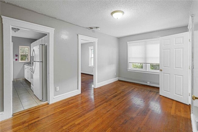 Building Photo - 126 Sumner Ave
