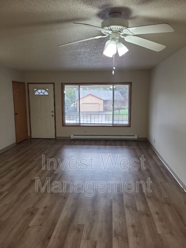 Building Photo - 6305 Kansas St