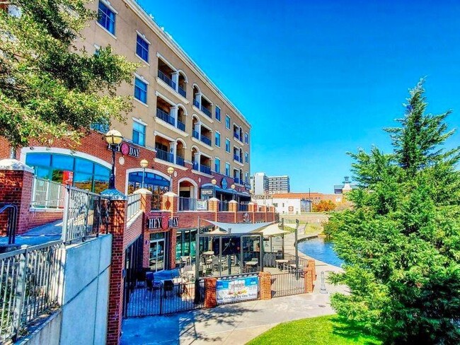 Photo - 200 S Oklahoma Ave Unidad 205 Rental