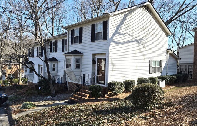 Photo - Great Two Bedroom Townhouse Convenient to Downtown Greenville!