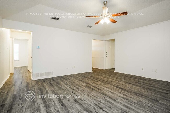 Photo - 5205 Hideaway Ct