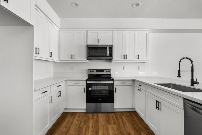 Photo - 5834 Norwood Ave