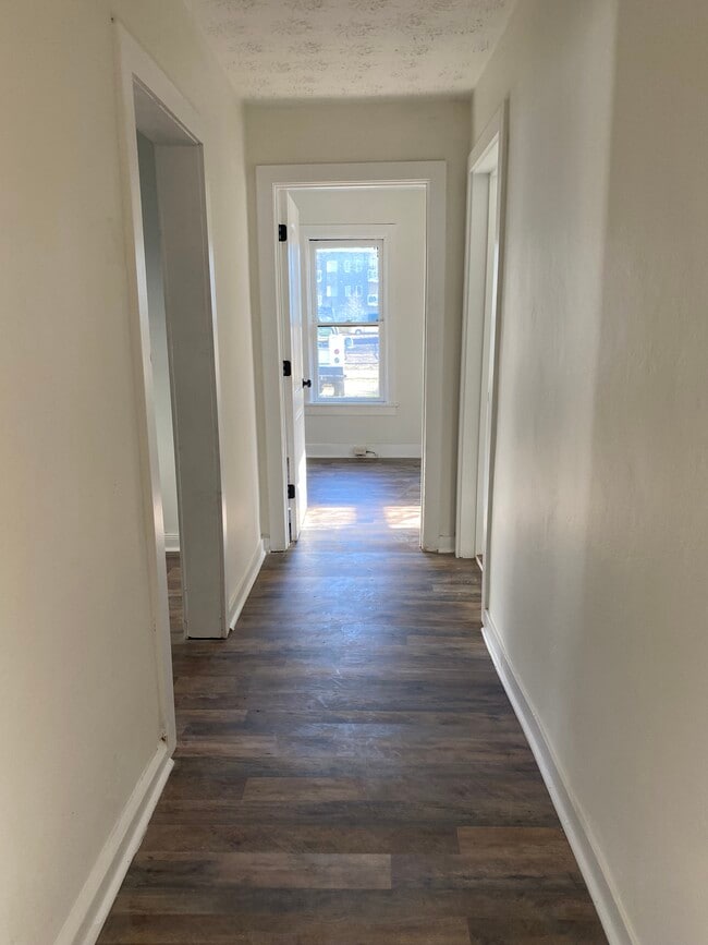 Photo - 3245 N Kenwood Ave House