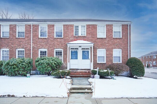 Photo - 441 Cold Spring Ave