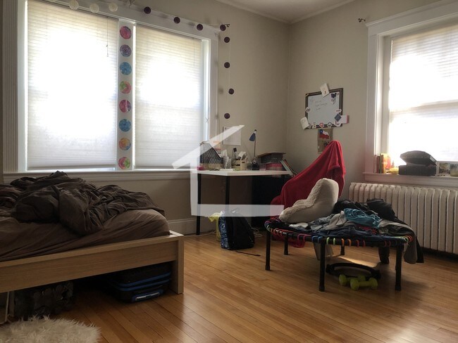 Photo - 174 Winthrop Rd Unidad 2