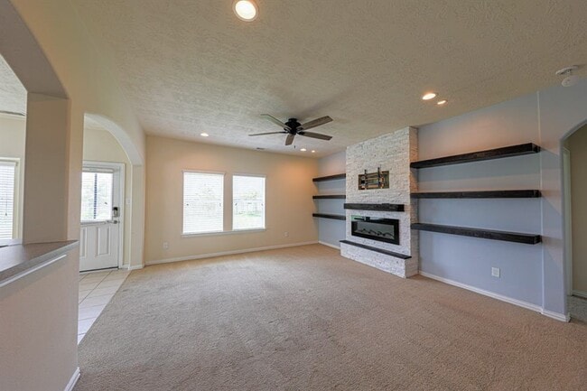 Photo - 140 Avery Springs Ln