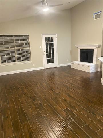 Photo - 2030 Oak Creek Ct