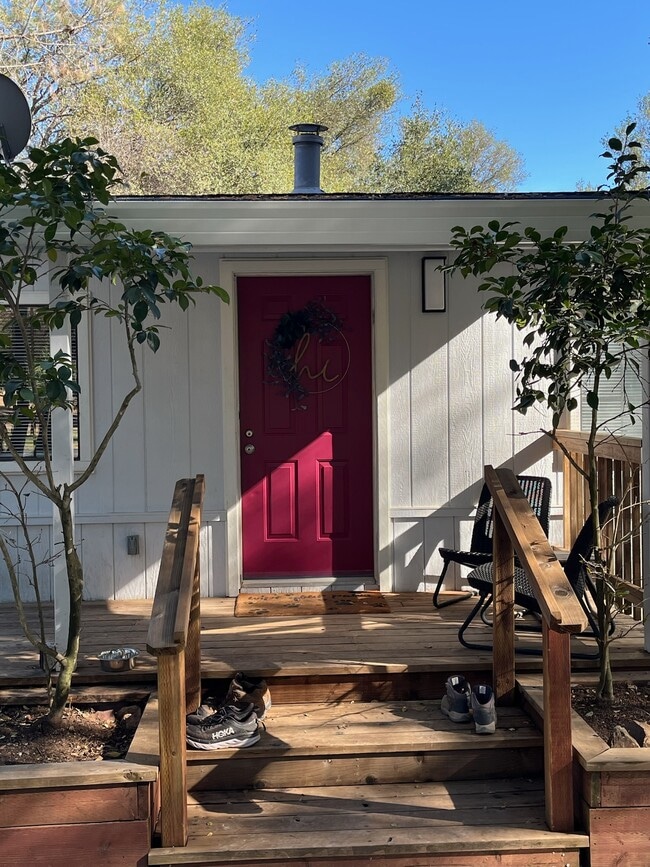 Building Photo - 5280 Old French Town Rd