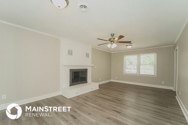 Photo - 8601 Sunflower Rd