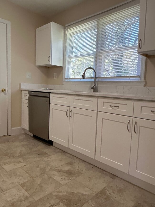 Photo - 3-bed 2-bath in Dekalb County!