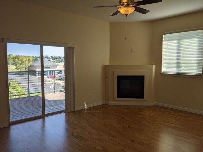 Photo - Luxury Louisville Condo- All Utilities Inc...