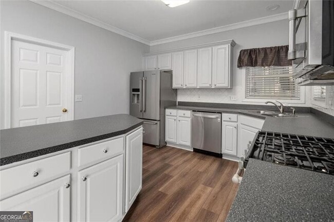 Photo - 4220 Hunters Green Way NE