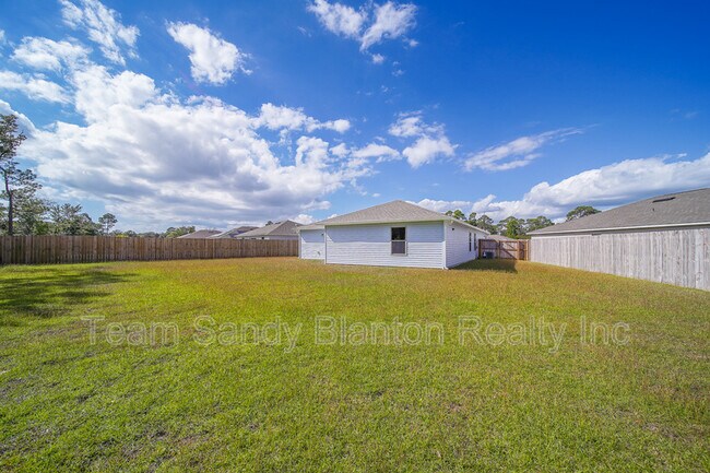 Photo - 8739 Schooner Ln