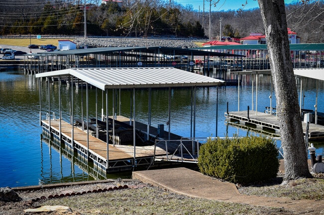 Photo - 5984 Marina View