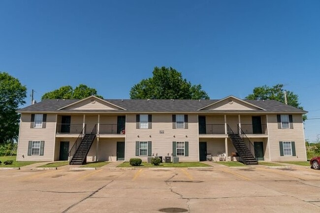 Building Photo - 3540 W 70th St Unit #3540