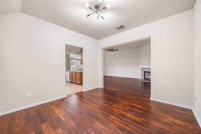 Photo - 15410 Redbud Dale Ct