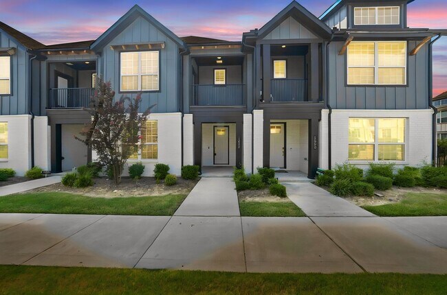 Photo - 1652 Jessica Dr