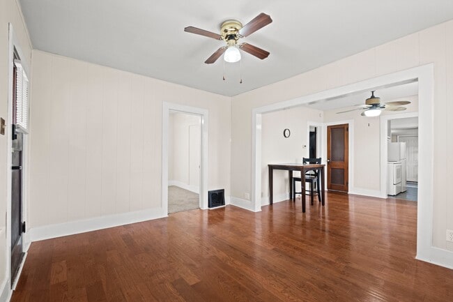 Photo - 708 Thornton St