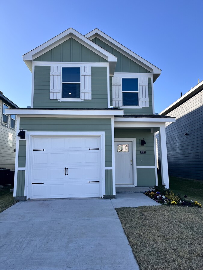 Photo - 6018 Primrose Rd