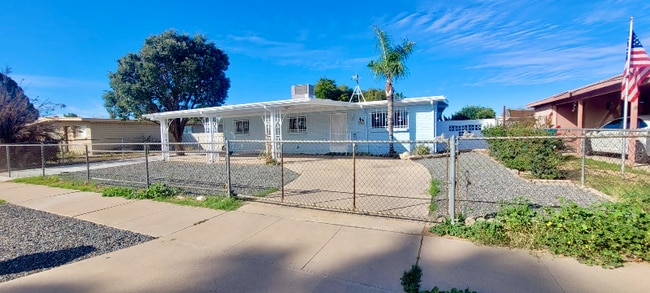 Building Photo - 5862 S Aldorn Dr