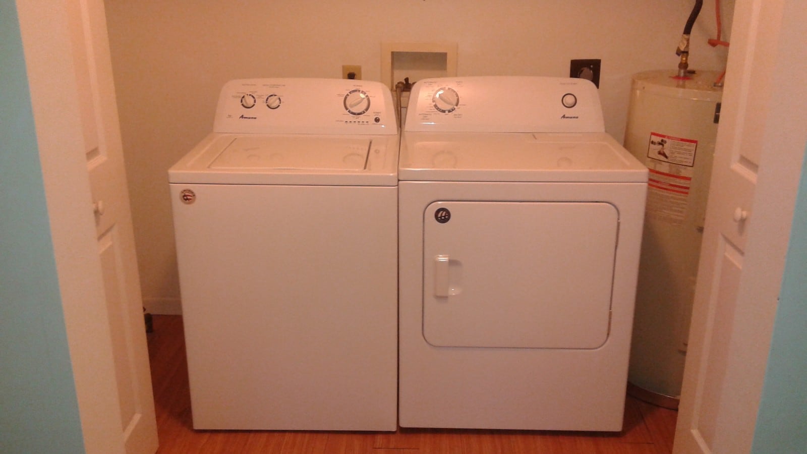In home laundry closet - 605 W North St