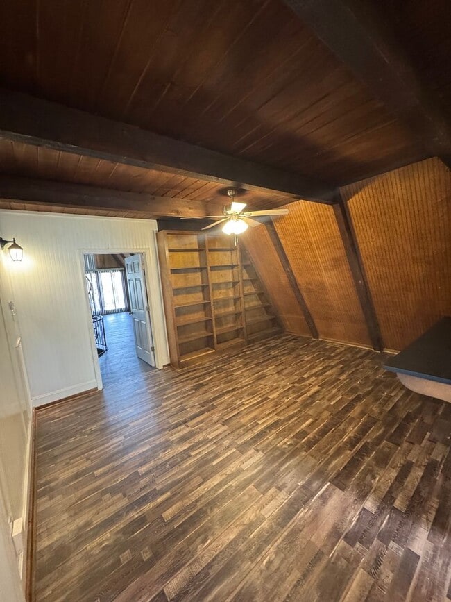 Photo - 3938 Cloverdale Rd Unit A