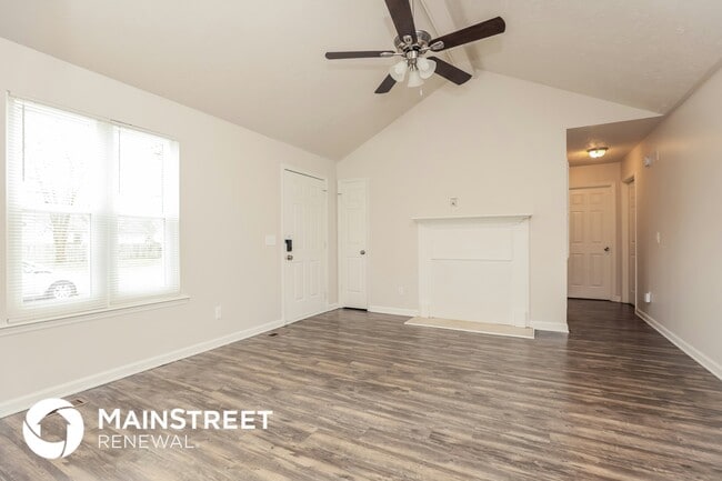 Photo - 1143 Woods Edge Dr