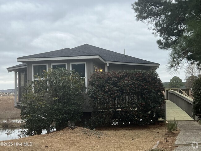 Building Photo - 380 Bald Cypress Dr Rental