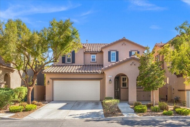 3 bedroom Home in Summerlin with a Large B... - 3 bedroom Home in Summerlin with a Large B...