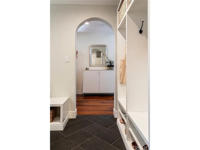 Photo - 12807 Milbank St