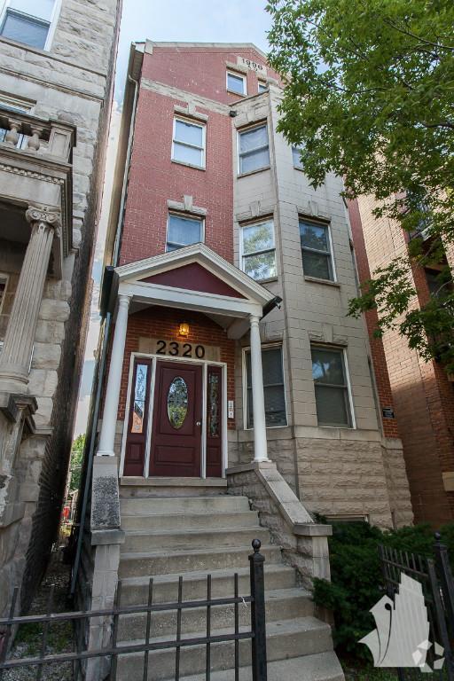 Building Photo - 2320 N Southport Ave Rental