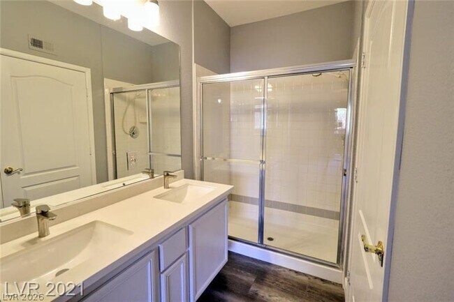 Photo - 9901 Trailwood Dr Unidad 1104