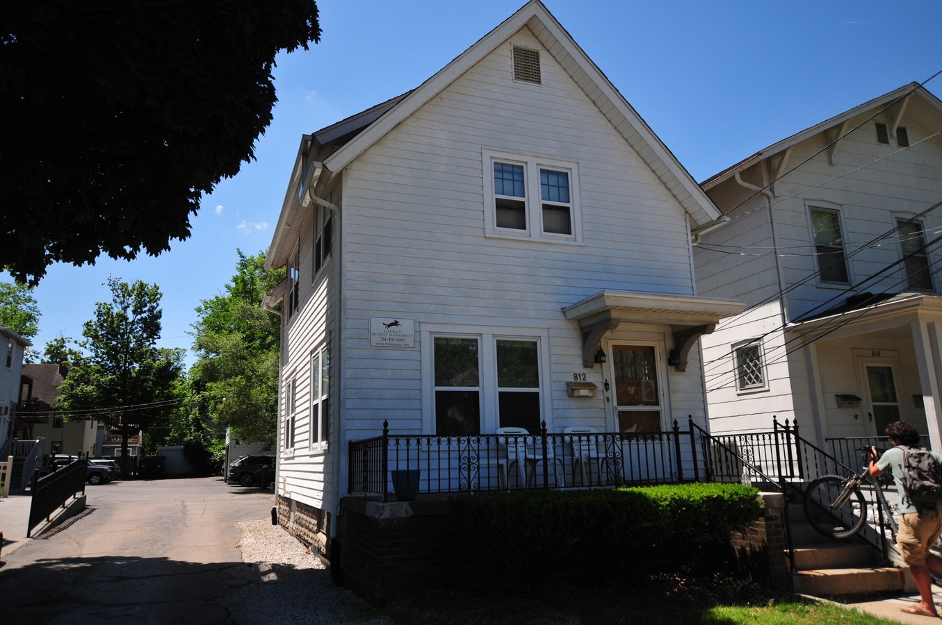 Photo - 812 Lawrence St