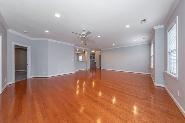 Photo - Golf course views in Braemar Creek 3 beds