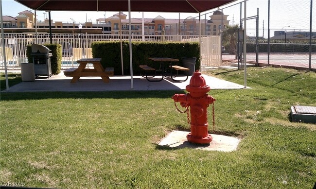 Photo - 3930 University Center Dr Unit 102