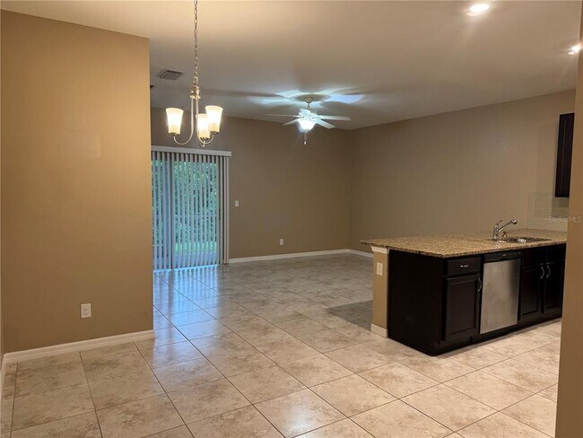 26077 Sandhill Blvd