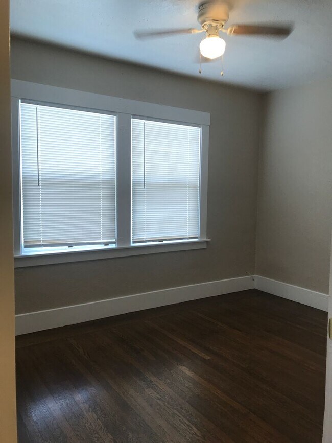 2504 MacArthur Blvd Unit 3512 Boston Ave