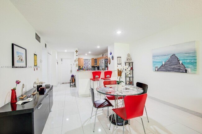 Photo - 6200 NW 44th St Unit 109