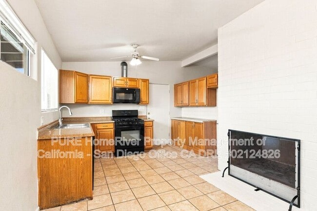 1066 Cuyamaca Ave