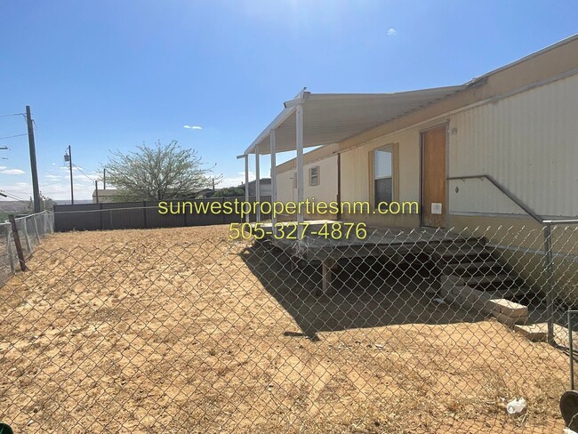 Building Photo - 2 Bedroom, 2 Bath. Mobile Home with W/D Hook-ups and Fenced Back Yard