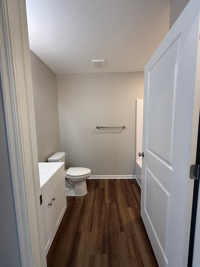 Photo - 1512 Park Ave