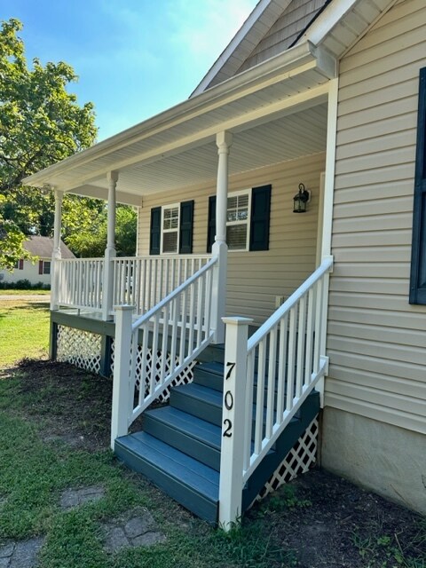 Photo - 702 Garfield Ave