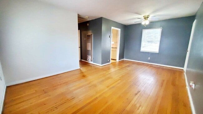 Photo - 4427 Jefferson St Unit 1/2