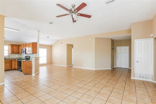 Photo - 5104 Redwater Dr